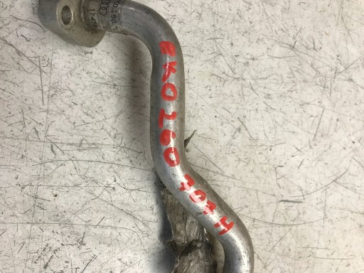 vedení klimatizaci AUDI A4 B8 8K0260707H