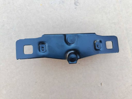 Ford Fiesta 2016 Z tylu Rygiel bonnet boot