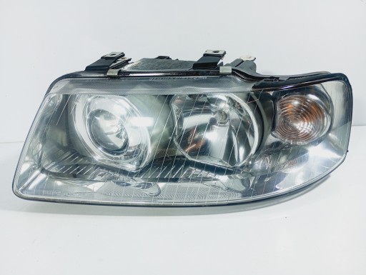 light left front REFLEKTOR left front OE 084411160L Audi A3 8P 03-13