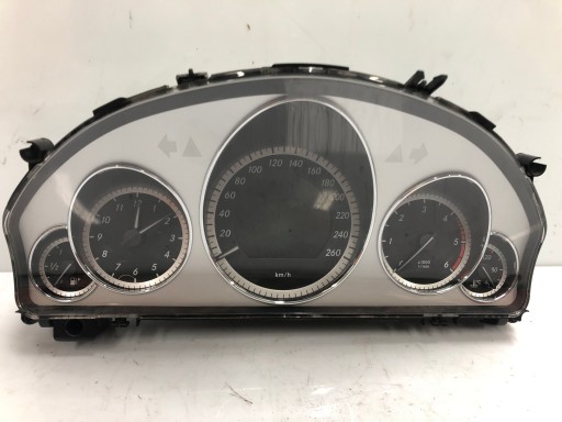 Instruments tachymètre compte tours MERCEDES W212 CDI 2.2 A2129003309 EUROPA