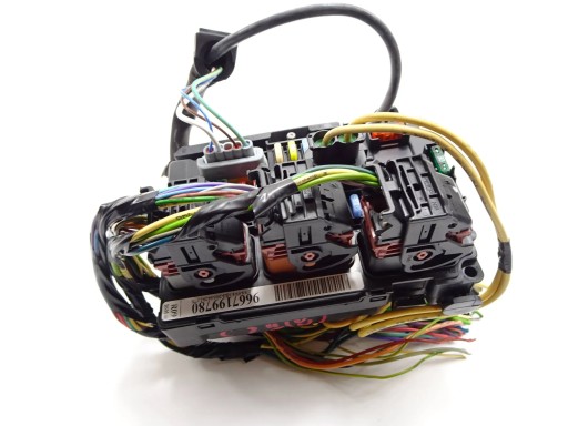 Citroen C3 II BSM модуль