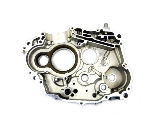 T28080 - JUNAK 121FL/RZ125 / RACER125 КАРТЕР ДВИГАТЕЛЯ ПРАВЫЙ