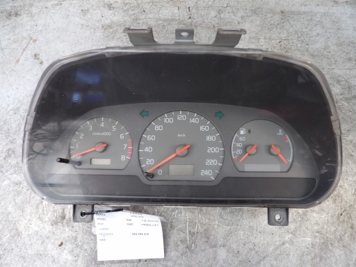 Volvo S40 dials, liczniki 30862000/007 30864002/004 V40E UK-NSI OP-0200015