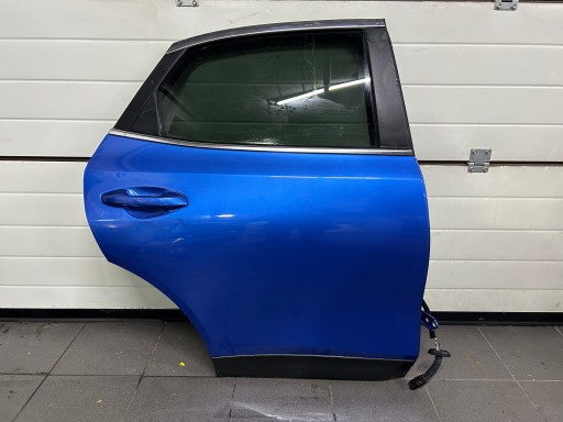 Kia xedceed x-caed lift 2023 дверной правый задний