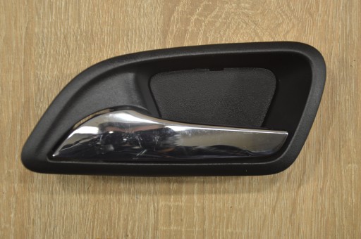 ВНУТРЕННЯЯ РУЧКА ЛЕВАЯ ПЕРЕДНЯЯ CHEVROLET ORLANDO