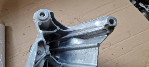 Q5 80A holder engine mount left left front 2.0 TFSI 80A199307D