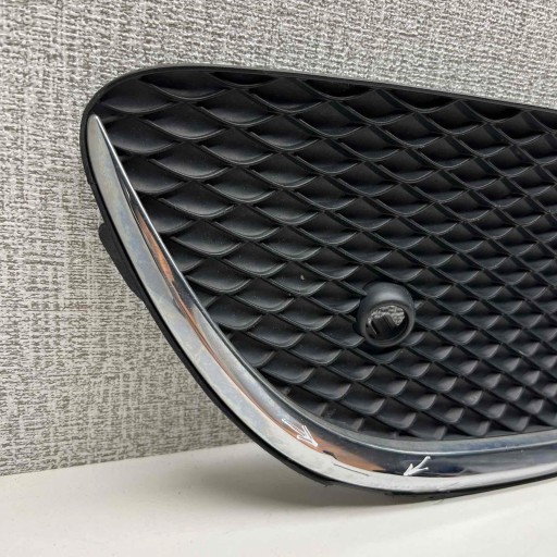 MERCEDES E-class W213 16-20 grid moulding CHROM left front A2138851122