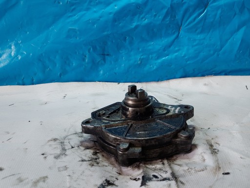 pump VACUM MERCEDES W169 2.0 CDI A6402300465