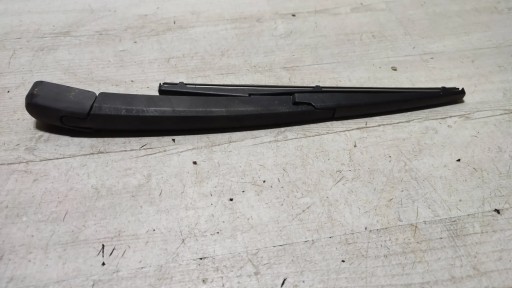 KIA Rio IV 18r wiper arm windows of the rear
