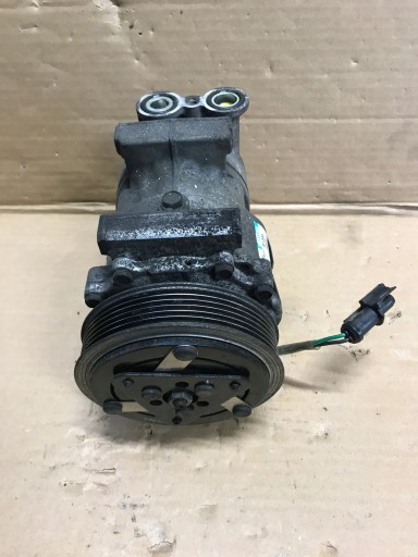 compressor; of the air conditioning FORD FIESTA FUSION