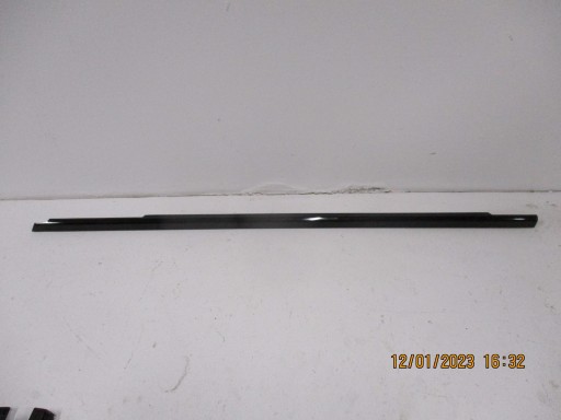 moulding dust MERCEDES 167 A167 A1677200701