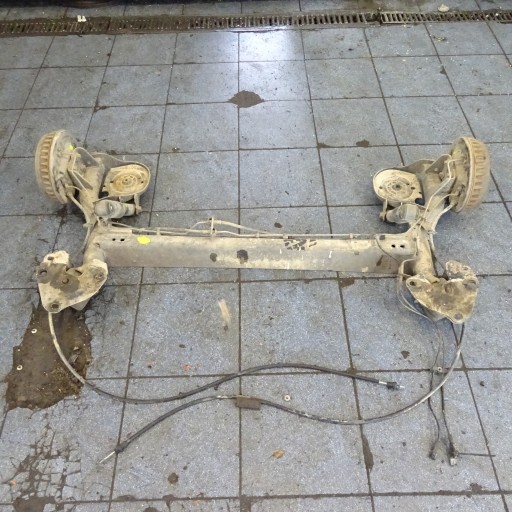 01 - Балка заднего моста dacia lodgegy