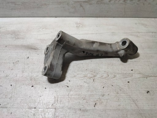 Peugeot 308 2019 front side left arm front