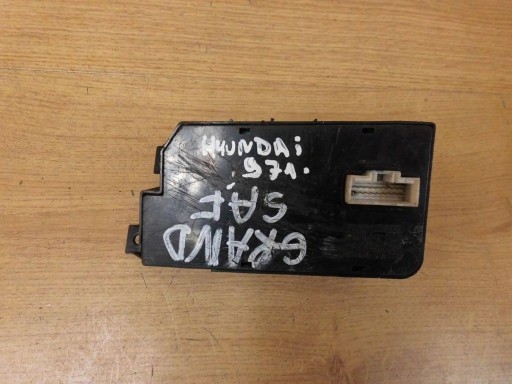 HYUNDAI SANTA FE III PANEL SCHALTER GRZANIA DES LENKRADS ESP MARTWEGO POLA