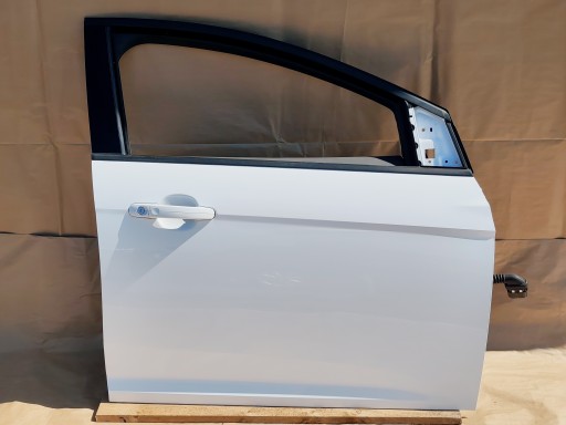 FORD FOCUS MK3 LIFT 2014-2018 door right front FROZEN WHITE BM51-A20124-DA