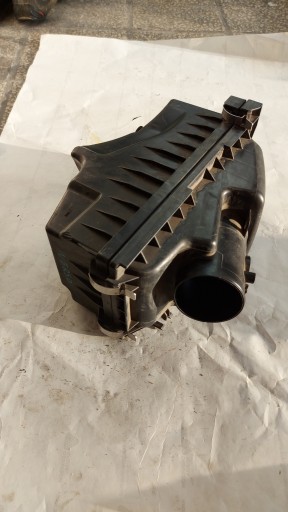 Gehäuse filter luft TOYOTA COROLLA VERSO 2.2D OE