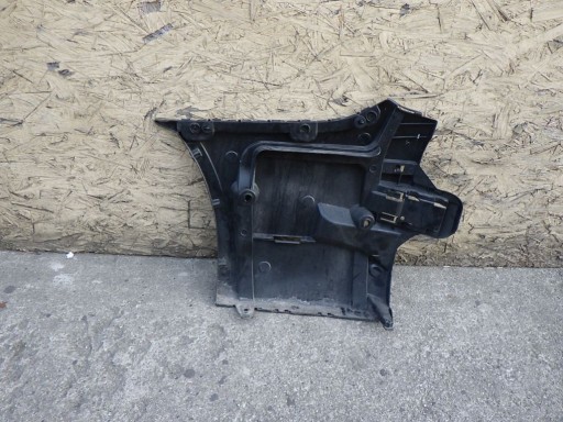 BMW 5 G31 7387316 bumper bracket rear right