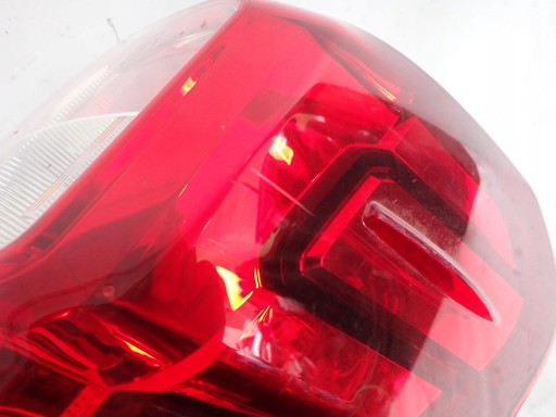 TOYOTA HILUX VIII 15- light left rear part rear