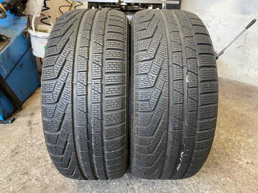 2 tyres winter 235/45R18 Pirelli WINTER Sottozero serie II 7mm