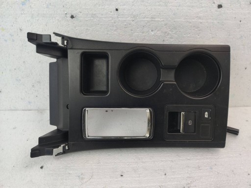 frame drazka changes of the gear Subaru Legacy 6 facelift BN 2019 92173AL10A