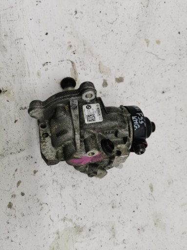 injection pump MINI COOPER F55 1.5D 8511626 B37C