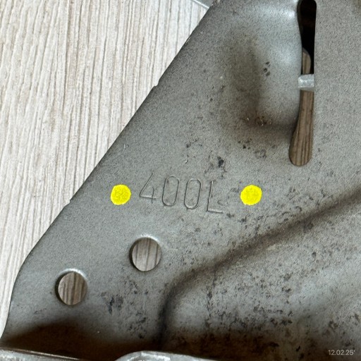 hinge bonnets left TOYOTA YARIS IV