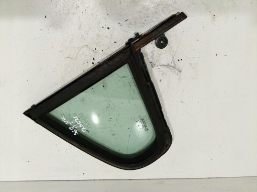 Праве бокове скло VOLVO S60 UK