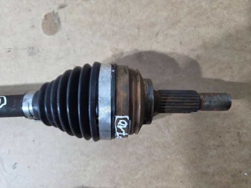 Renault Clio IV Captur and semi-axis front left 391017355R / 0,9 TCT (P710)