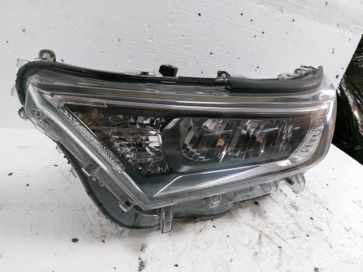 light front left Toyota Rav4 V 19