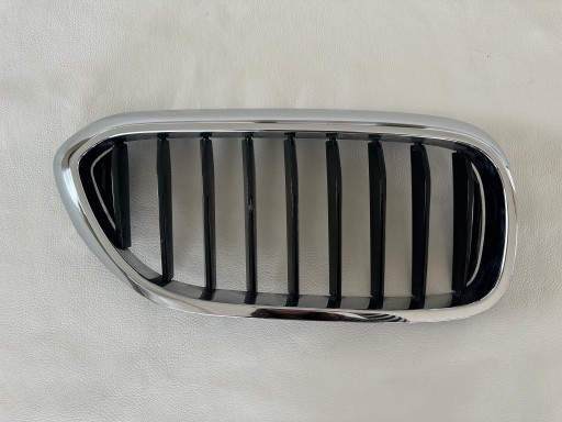 BMW 5 G30 G31 maska bubreg maska 7383520