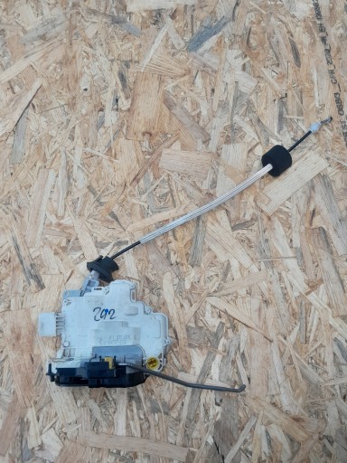 4F1837015E - ЗАМОК ДВЕРІ ЛІВИЙ ПЕРЕДНИЙ 9pin AUDI A6 C6, A3 8P