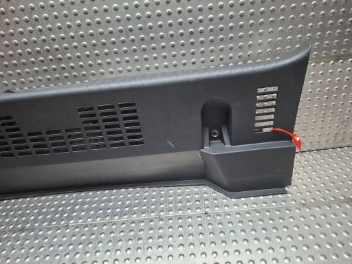 fedél PASA hátsót 849205559R RENAULT CLIO V 2019