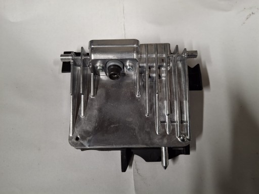 A247 - Мерседес камера на лобовом стекле