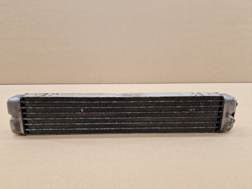 9578 A2045001100 - МАСЛООХОЛОДЖУВАЧ MERCEDES W204 C63 AMG