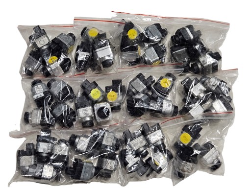 Камера заднего вида vw golf viii 5wa980556e добавлю