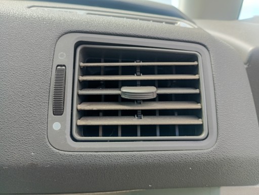 grid air conditioning devices air right of the passenger Fiat Idea 03-12