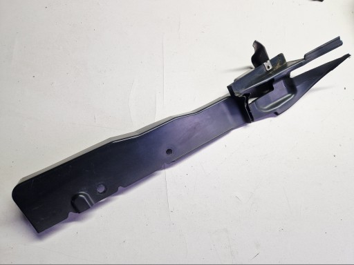Blende Abdeckung des Kotflügels links FORD FOCUS MK2 vor Lift 4M51-A02477-AD