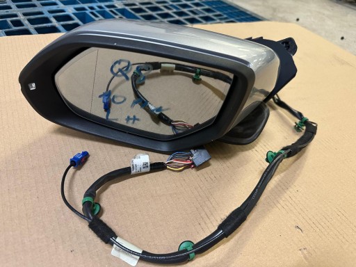 4M8857409AM - Дзеркало ліве q8 audi 4m8 10 pin камера