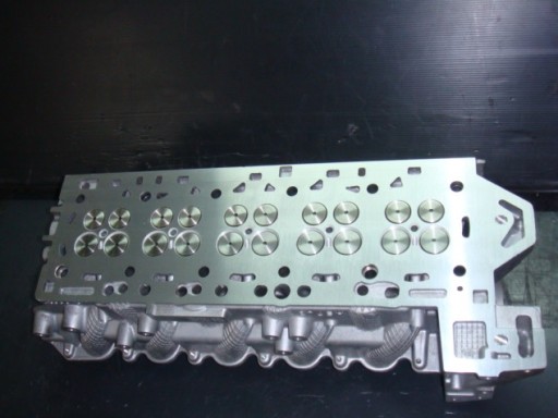 D5233 30777365 - VOLVO 2.4D D5 205KM Головка ПОВНОЮ ГОТОВОСТІ