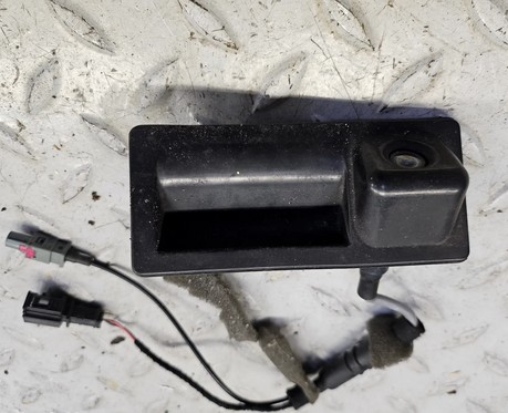 14738246743 - Audi a4 b8 2.0tfsi 3.2tfsi камера заднього виду 5n0827566c