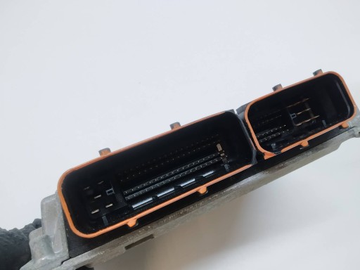 control unit of the engine 06A906033CA 1.6 B 102KM VW Volkswagen Golf V (2004-2009)