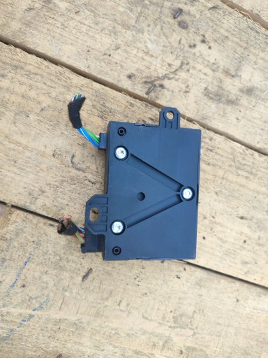 module control unit POMPY of the fuel MERCEDES C W204 A2215402062