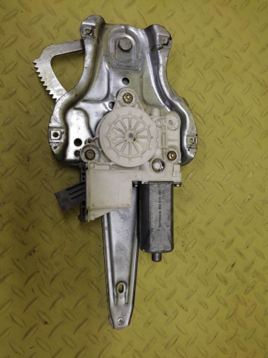 TOYOTA AVENSIS T25 window regulator right rear part