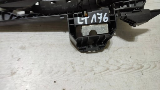 Mercedes-Benz A-classa W176 17r. 1.5cdi rear part side left handle exterior