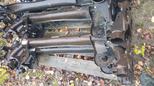 Ford focus mk4 балка міст задня підвіска хетчбек