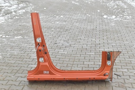 ПОРІГ ПЕРЕДНИЙ ПРАВИЙ СТОЙКА 760300410R DACIA DUSTER II HM 18-