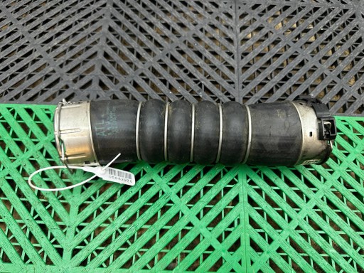 hose of the intercooler BMW X3 G01 8580077