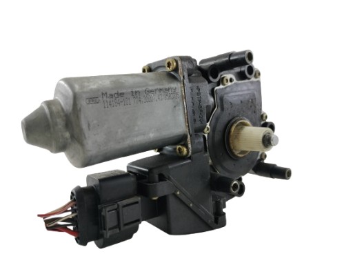 motor SZYB jobb eleje AUDI A4 B5 114184101