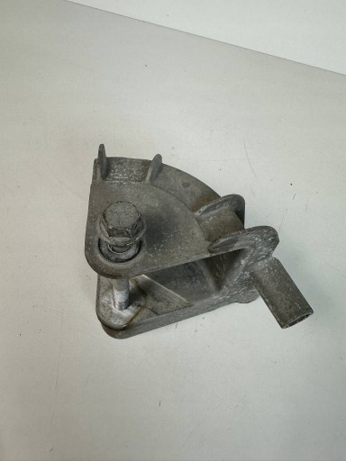 INSIGNIA B 2.0 CDTI 2X4 holder gearbox mounting of the engine 84154411 AUTOMAT