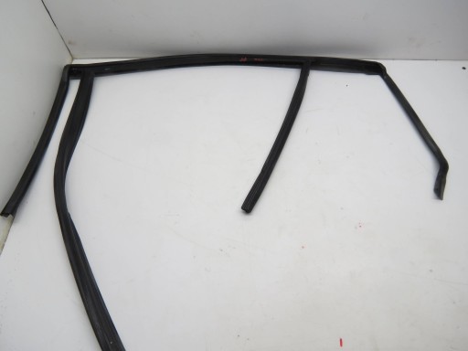 moulding door right front VOLVO V60 and S60 II 1302143 (2013-2018)R.